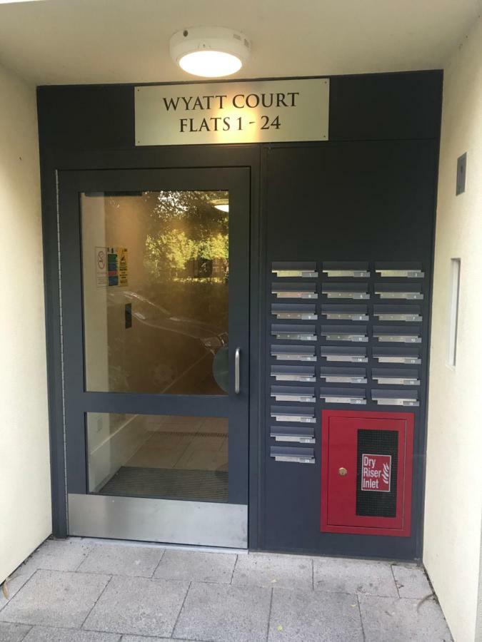 شقة Wyatt Court لندن المظهر الخارجي الصورة